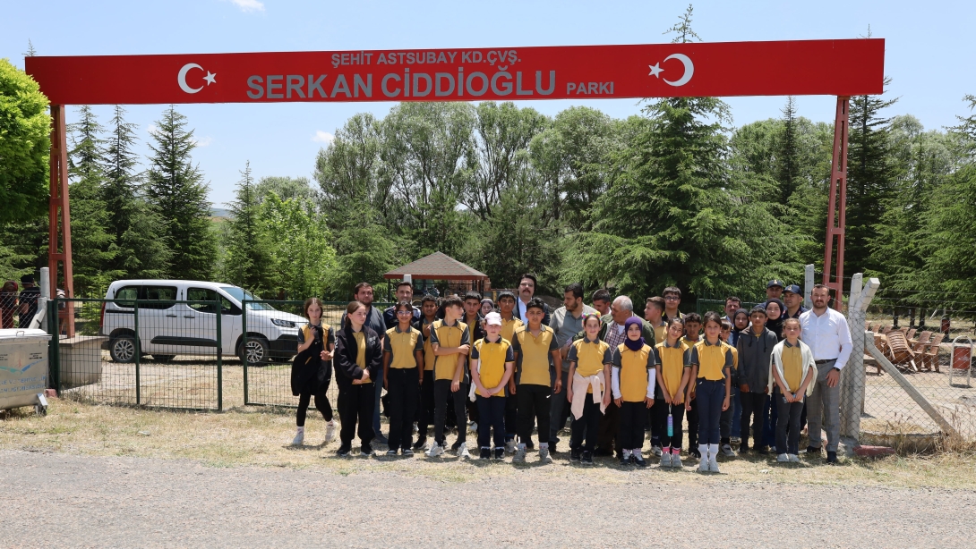 ÖĞRENCİLER İLE PİKNİK YAPILDI